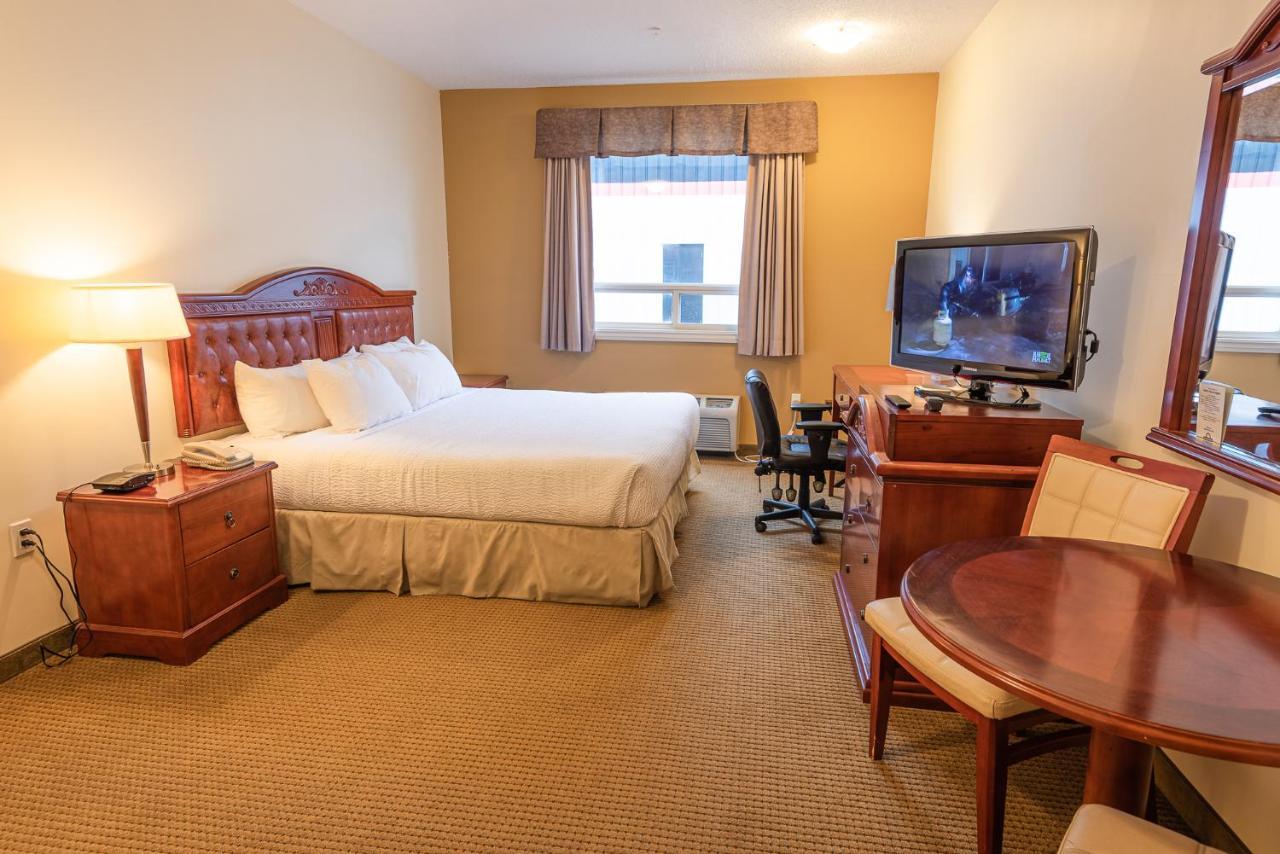 Days Inn By Wyndham Bonnyville Zewnętrze zdjęcie