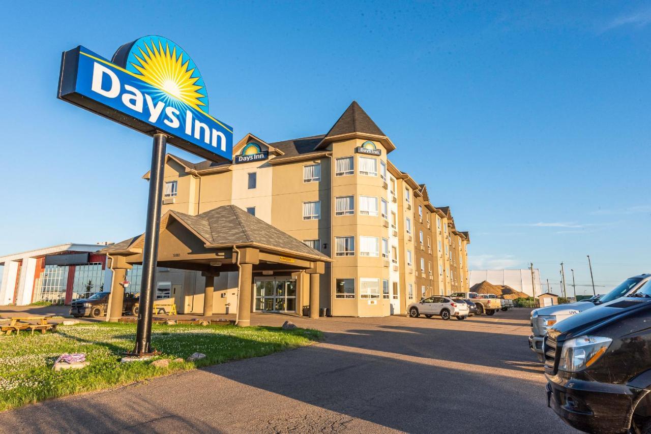 Days Inn By Wyndham Bonnyville Zewnętrze zdjęcie